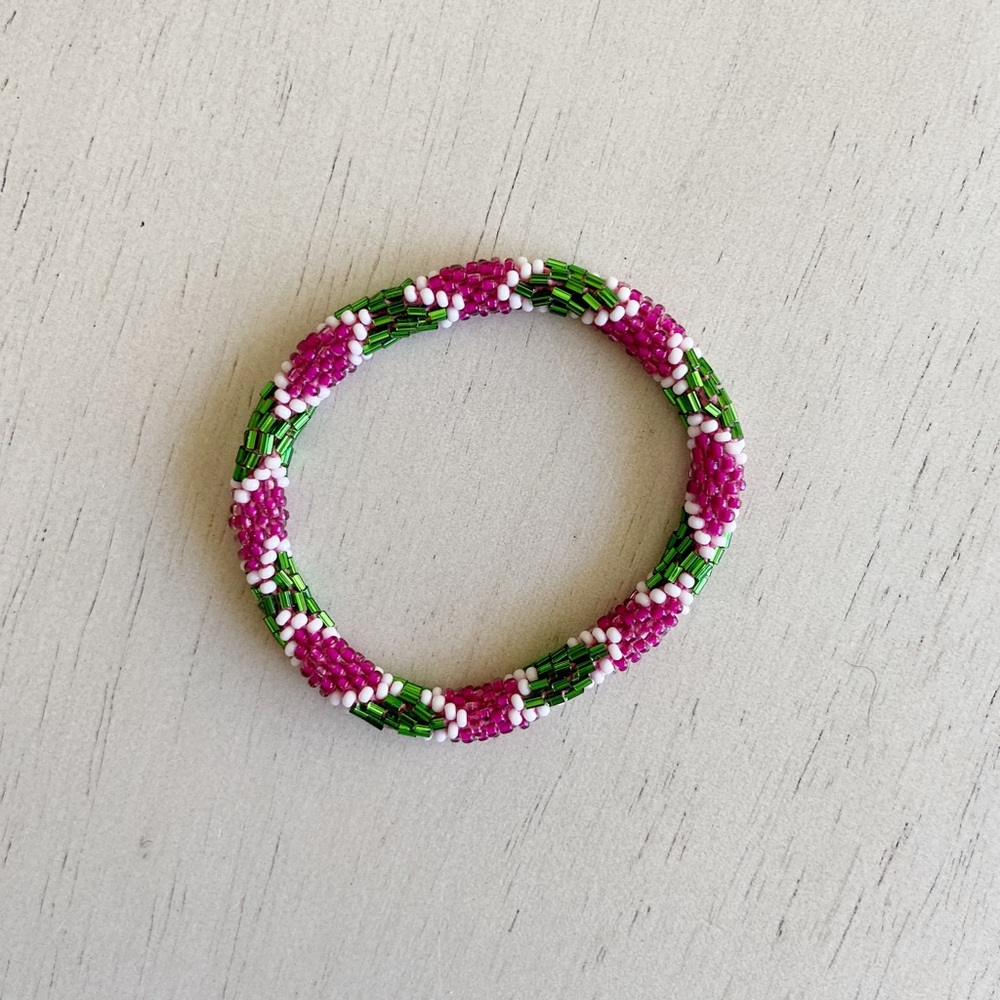 colorful beaded everyday bracelet!